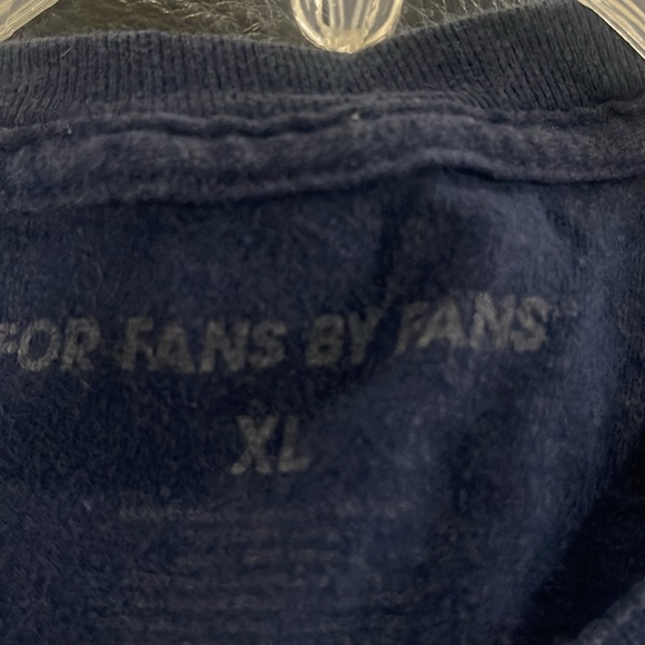 T-shirt - Picture 3 of 3